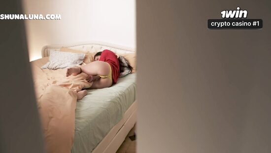 Никто не подсматривает, чтобы не трахнуть