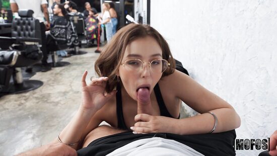 Постриг, да ещё и потрахал