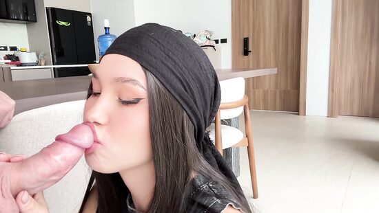 Член как замена батуту