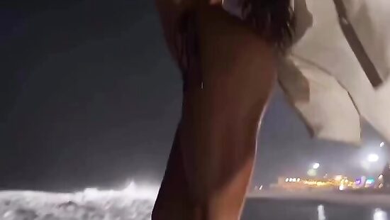 На таких батутах и в море не утонуть