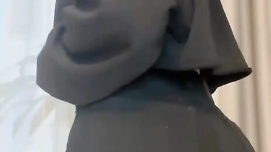 а киску покажешь?