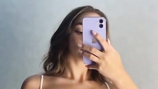 некого стесняться