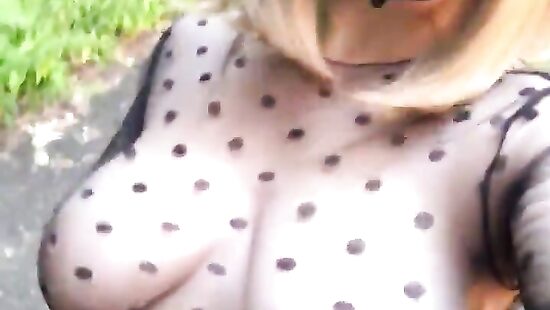 сисястая вдова
